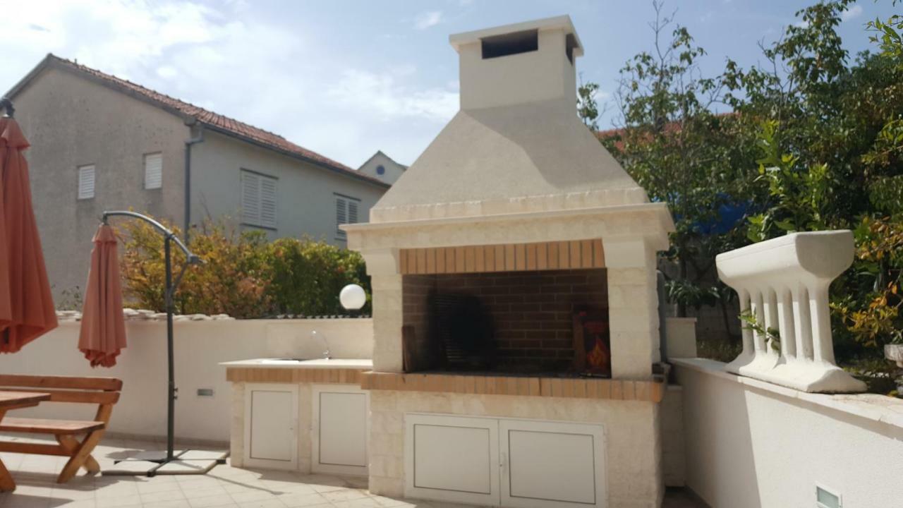 Ciovo Apartments Trogir Eksteriør billede