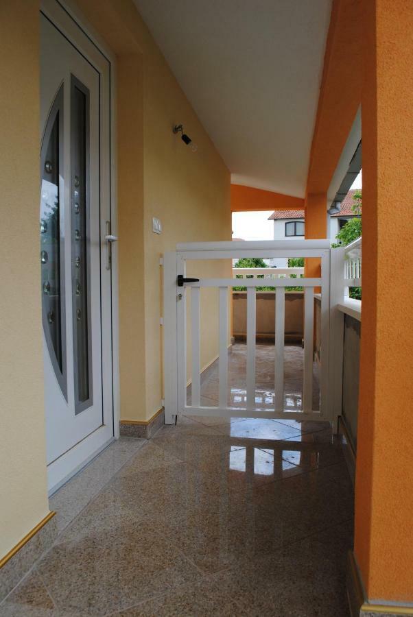 Ciovo Apartments Trogir Eksteriør billede