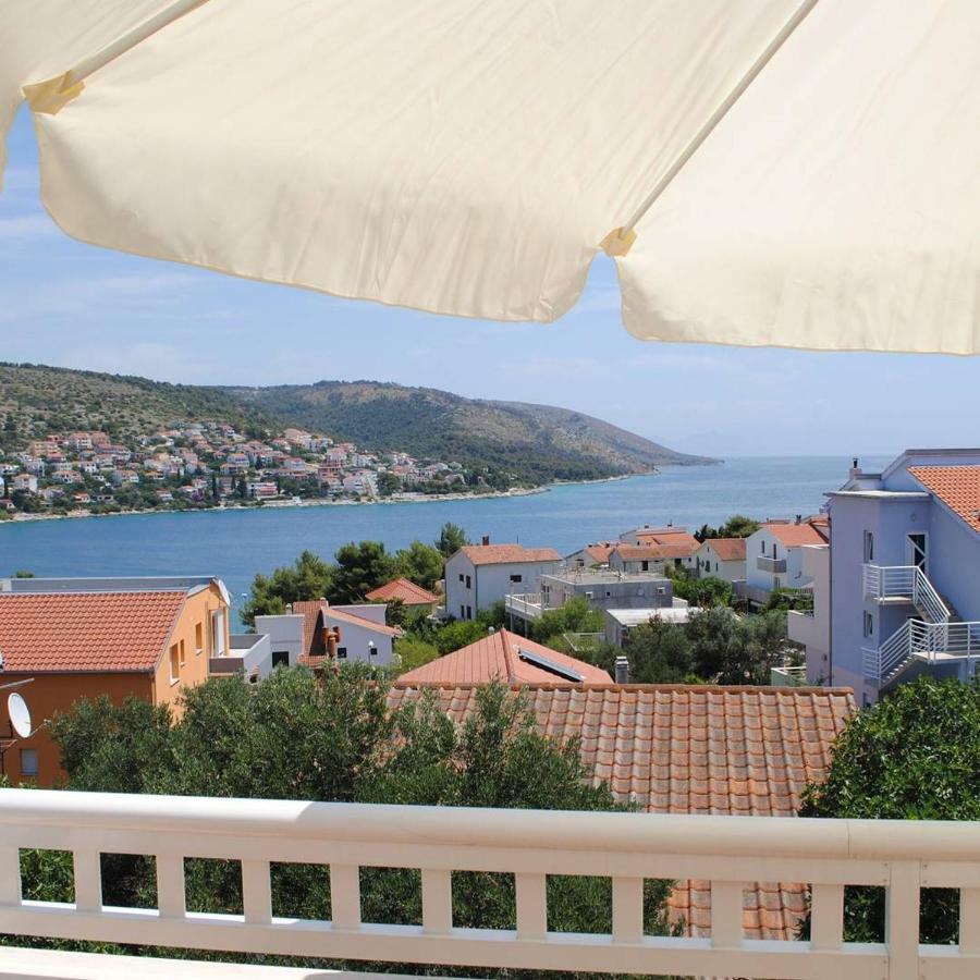 Ciovo Apartments Trogir Eksteriør billede