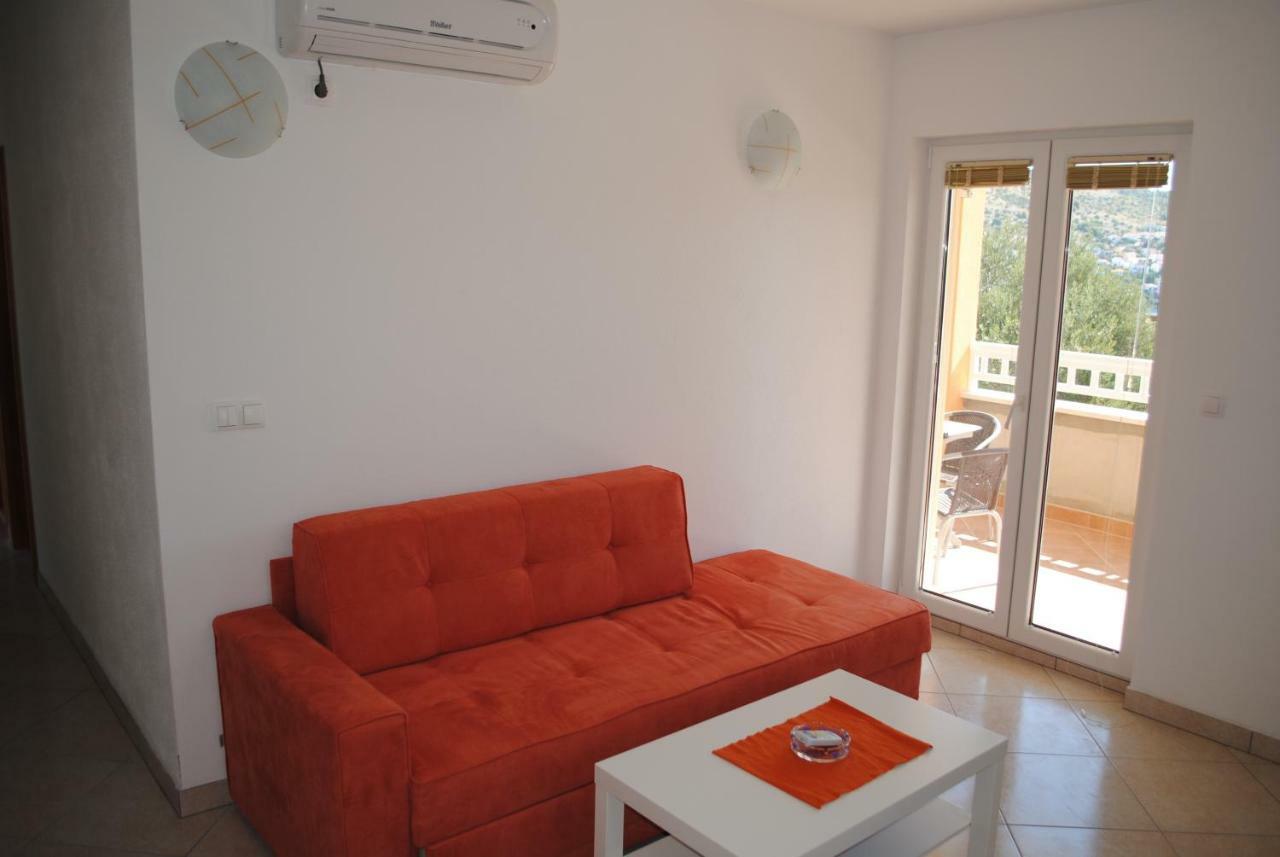 Ciovo Apartments Trogir Eksteriør billede