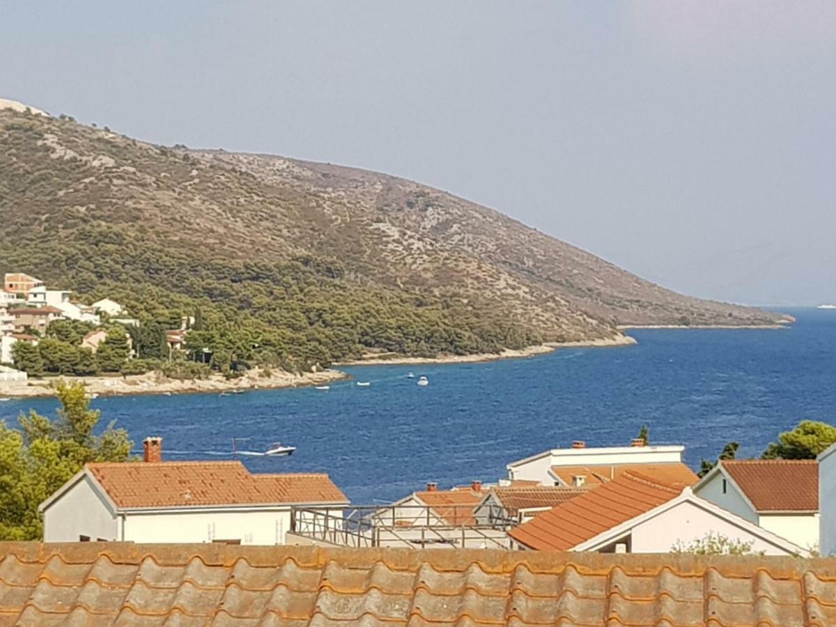 Ciovo Apartments Trogir Eksteriør billede