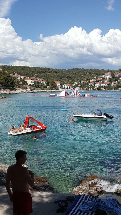 Ciovo Apartments Trogir Eksteriør billede