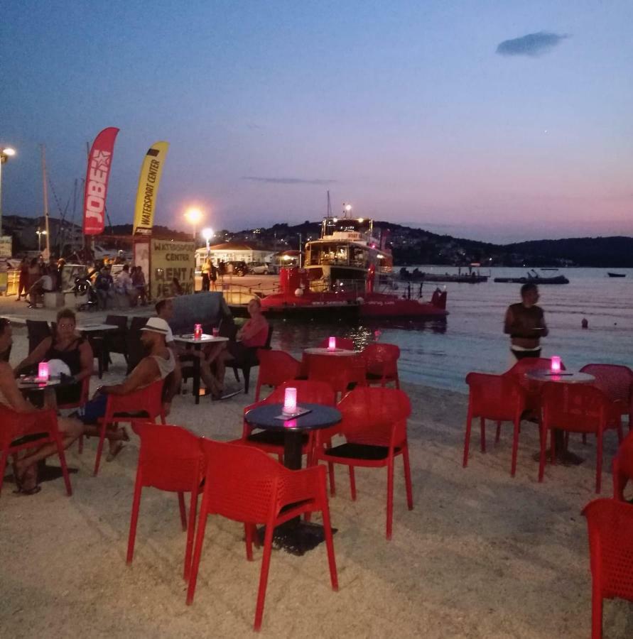 Ciovo Apartments Trogir Eksteriør billede