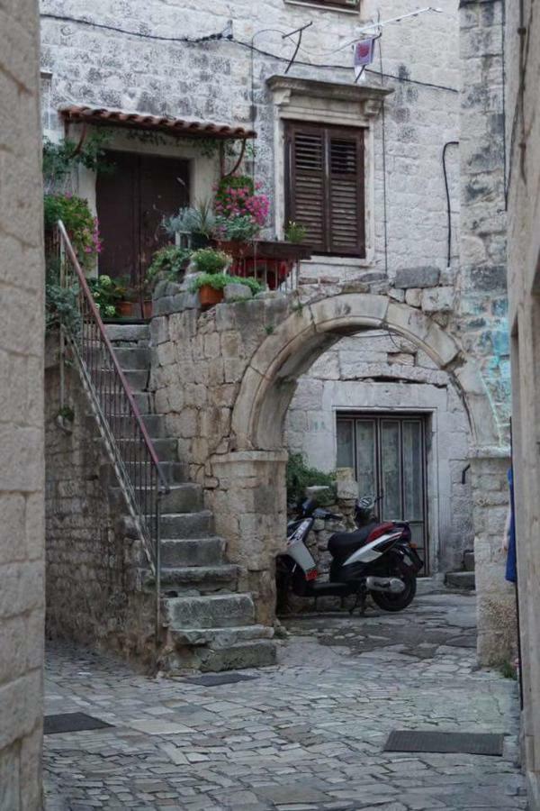 Ciovo Apartments Trogir Eksteriør billede
