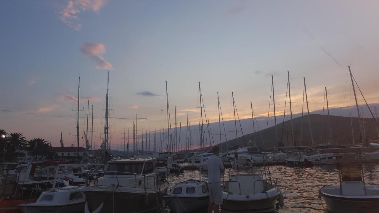 Ciovo Apartments Trogir Eksteriør billede